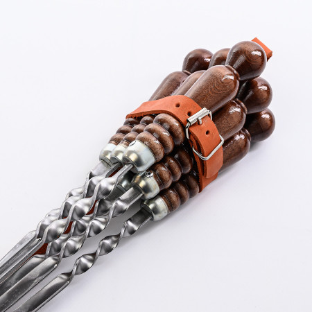 A set of skewers 670*12*3 mm in a leather quiver в Брянске